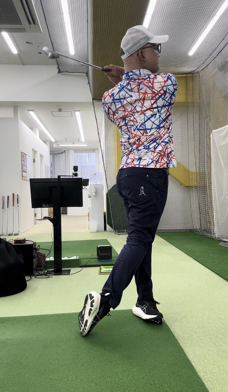 カッコよくフィニッシュは取れてますか？│池袋ゴルフアカデミー