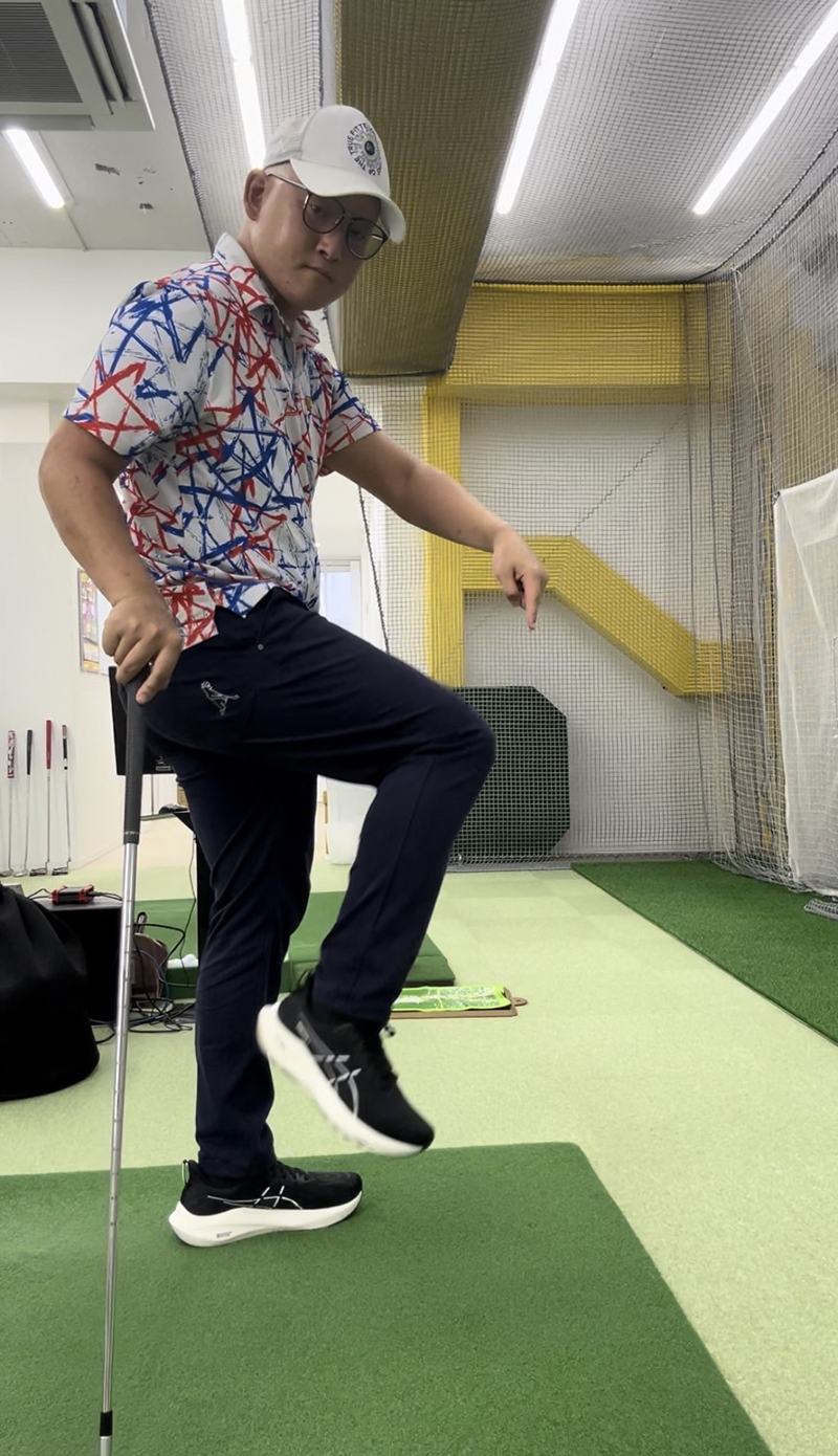 カッコよくフィニッシュは取れてますか？│池袋ゴルフアカデミー