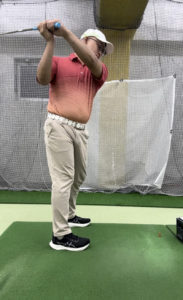 正しい場所にクラブを上げれていますか？ │池袋ゴルフアカデミー