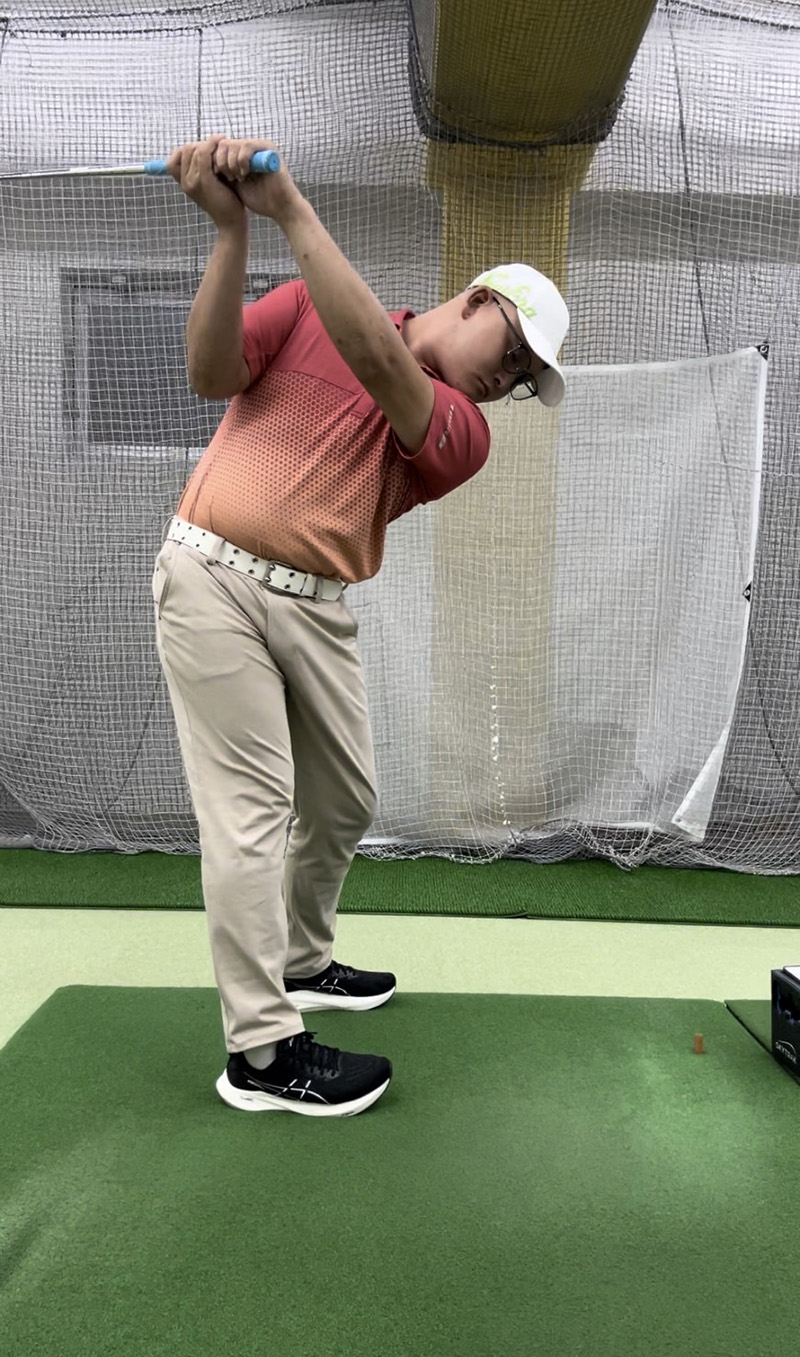 正しい場所にクラブを上げれていますか？ │池袋ゴルフアカデミー