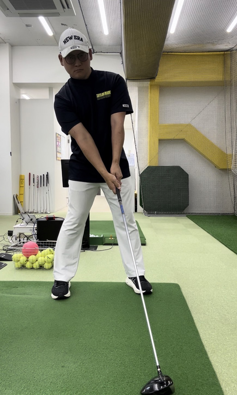 皆さんはドライバー、正しく構えられてますか？│池袋ゴルフアカデミー