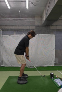 軸意識できてますか？│池袋ゴルフアカデミー