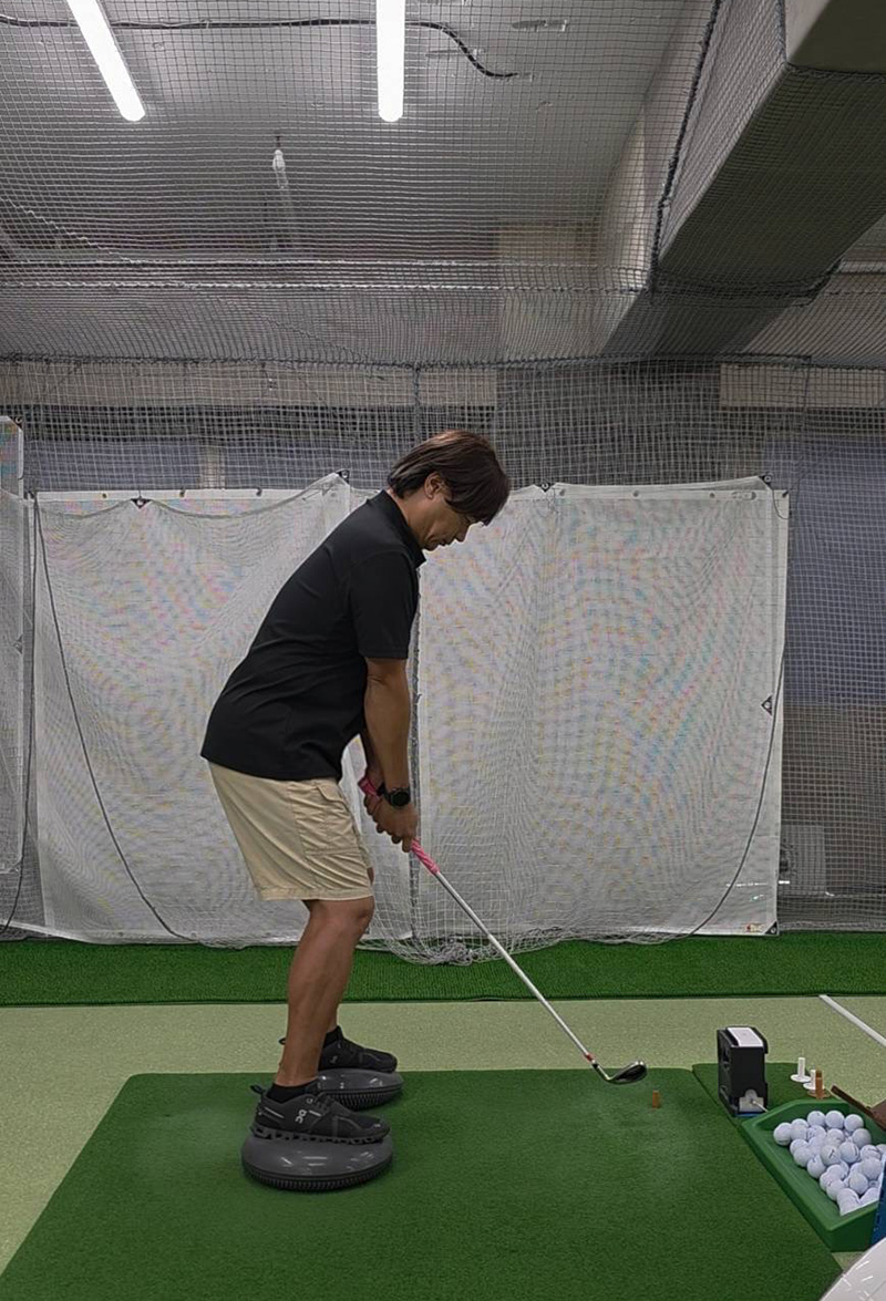 軸意識できてますか？│池袋ゴルフアカデミー