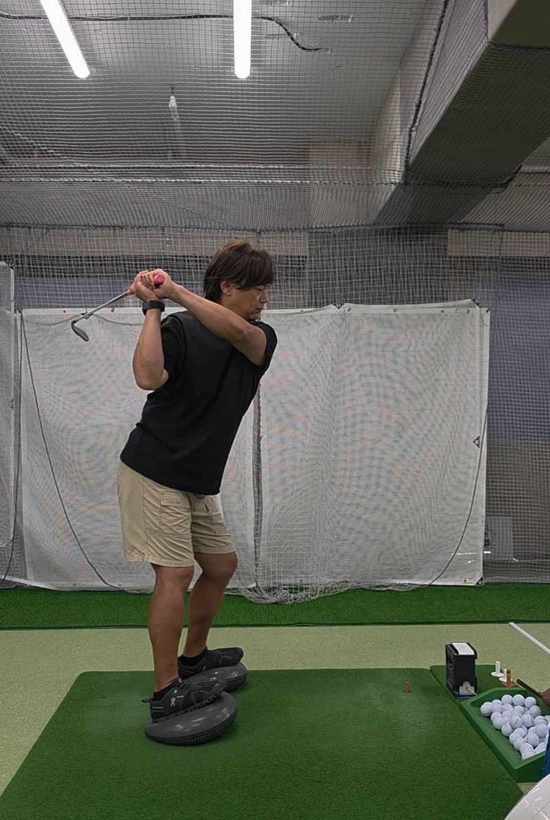 軸意識できてますか？│池袋ゴルフアカデミー