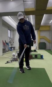 ドライバー、アイアン、アプローチそれぞれの構え方の違い│池袋ゴルフアカデミー