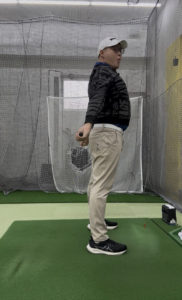 おすすめするストレッチをレクチャー│池袋ゴルフアカデミー