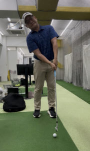 トップの直し方をレクチャー│池袋ゴルフアカデミー