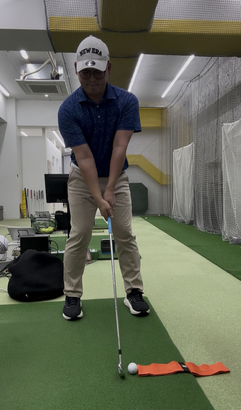 トップの直し方をレクチャー│池袋ゴルフアカデミー
