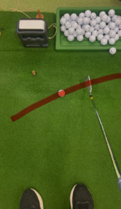 当てに行ってる方は、この方向にクラブを振ってる│池袋ゴルフアカデミー