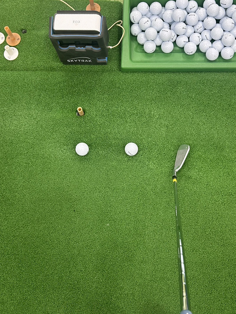 当てに行ってる方は、この方向にクラブを振ってる│池袋ゴルフアカデミー