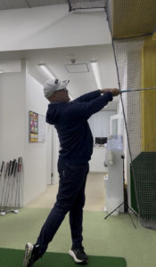チキンウイング撲滅！│池袋ゴルフアカデミー