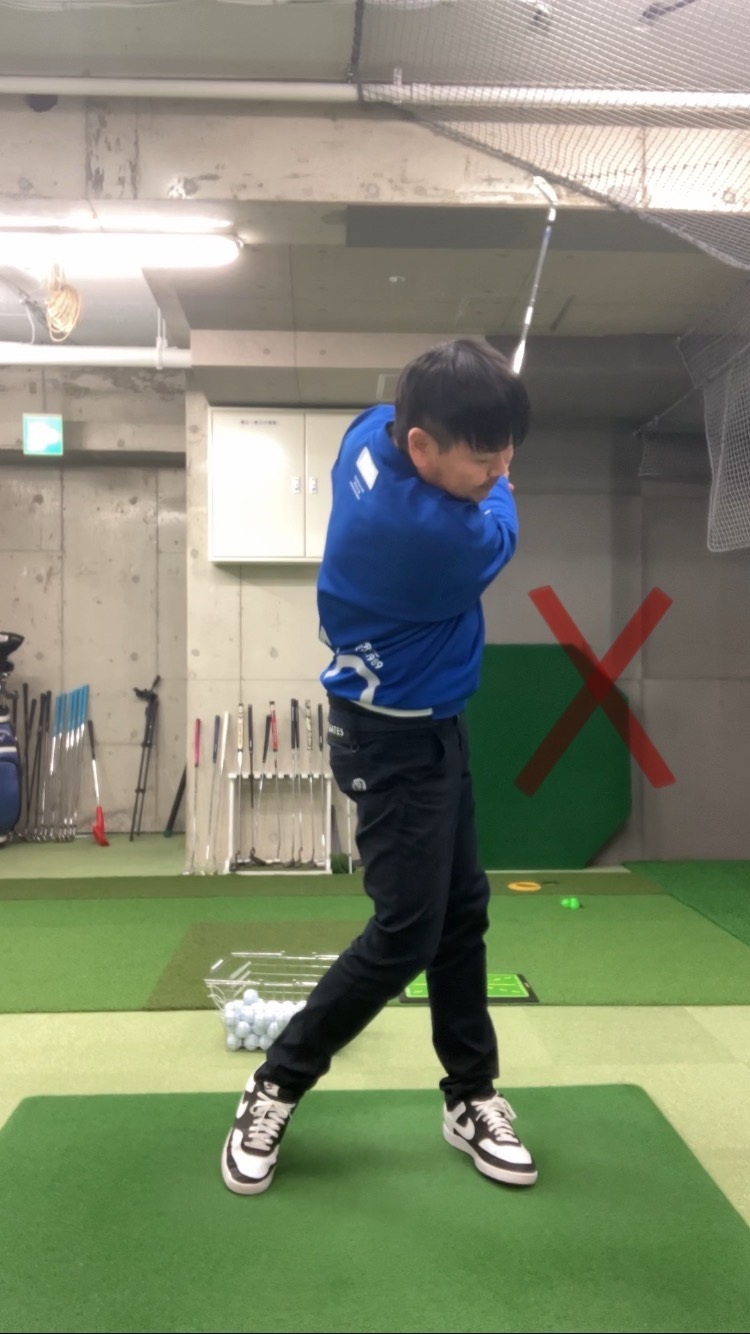 トップを安定させるための練習│池袋ゴルフアカデミー