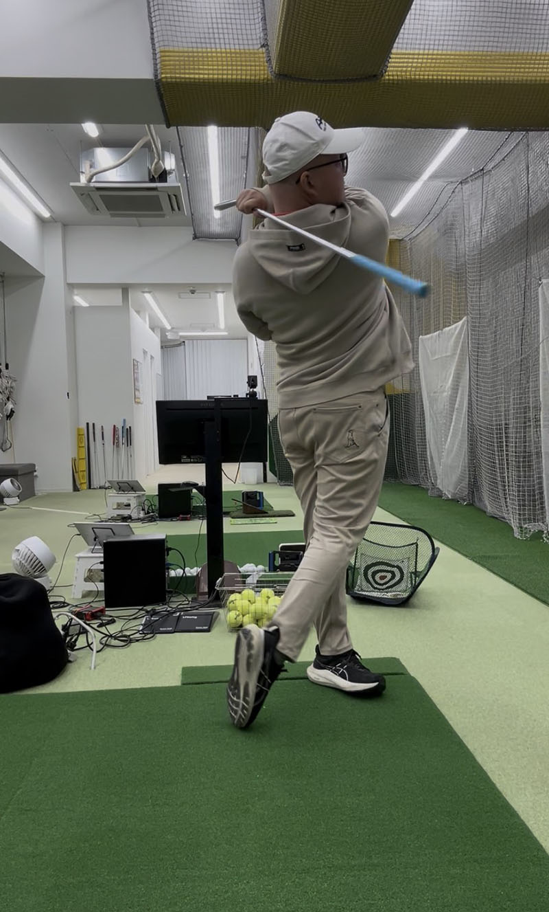 ヘッドスピード上げるには!│池袋ゴルフアカデミー