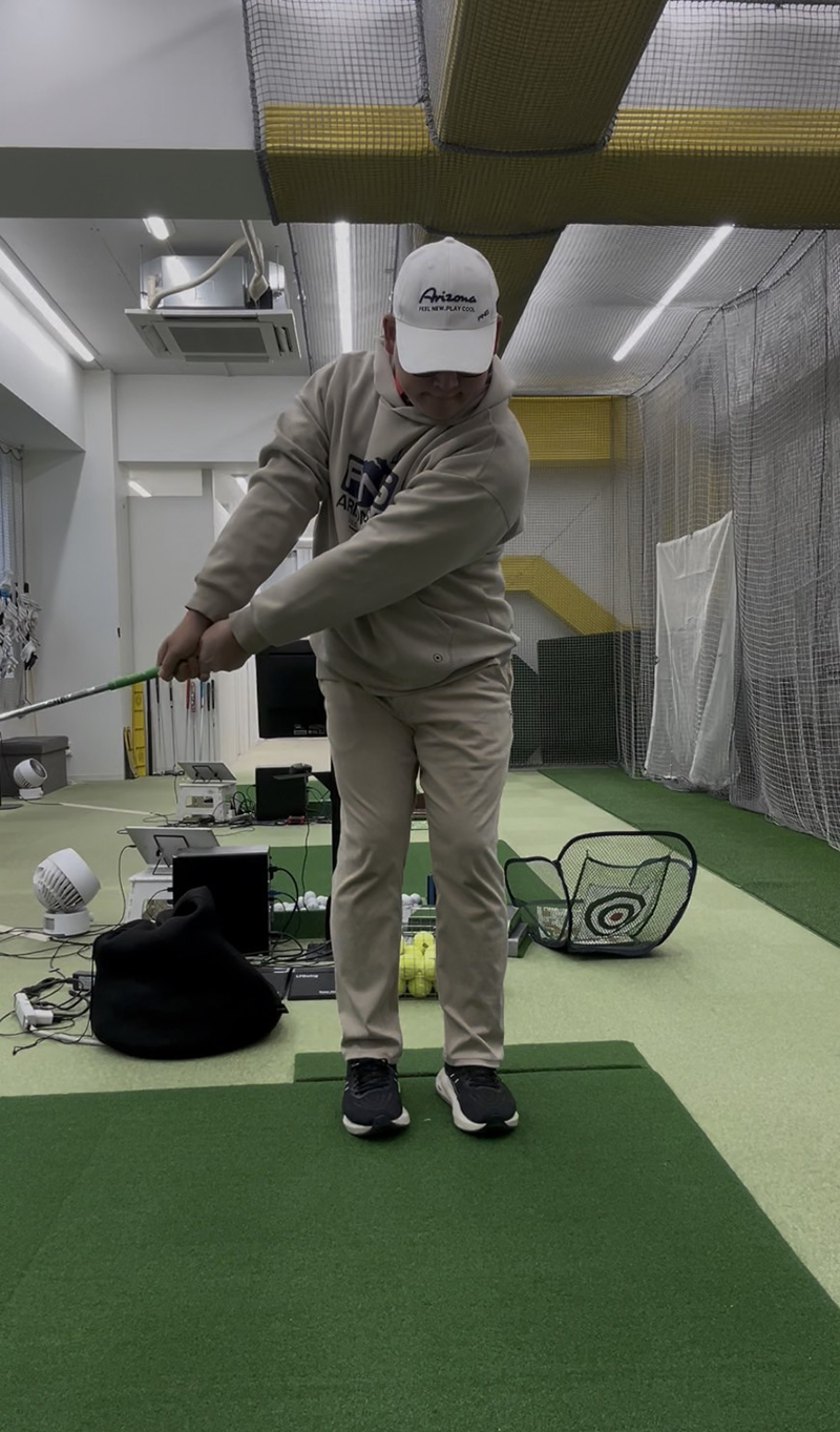 アプローチの手首の小ワザ!│池袋ゴルフアカデミー