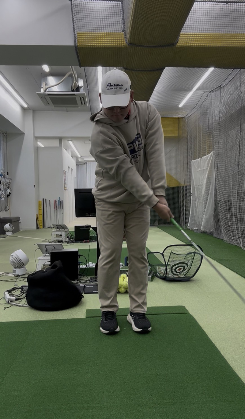 アプローチの手首の小ワザ!│池袋ゴルフアカデミー