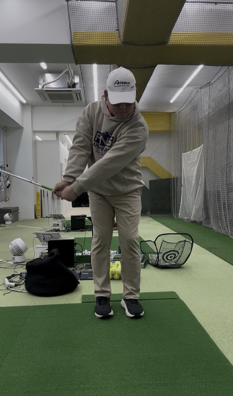 アプローチの手首の小ワザ!│池袋ゴルフアカデミー