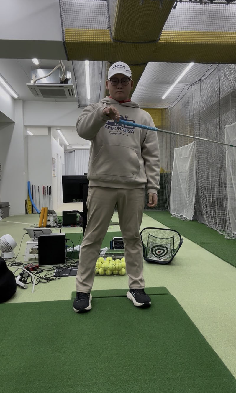 地面反力とは?│池袋ゴルフアカデミー