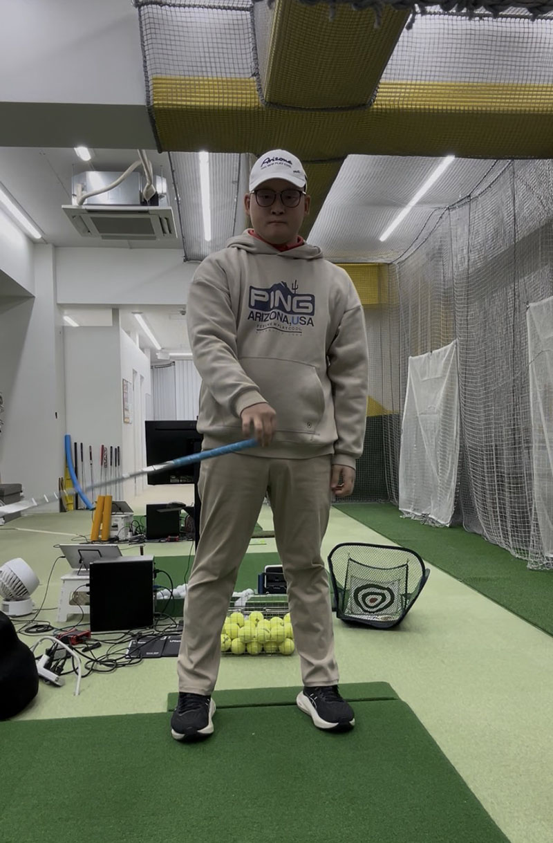 地面反力とは?│池袋ゴルフアカデミー