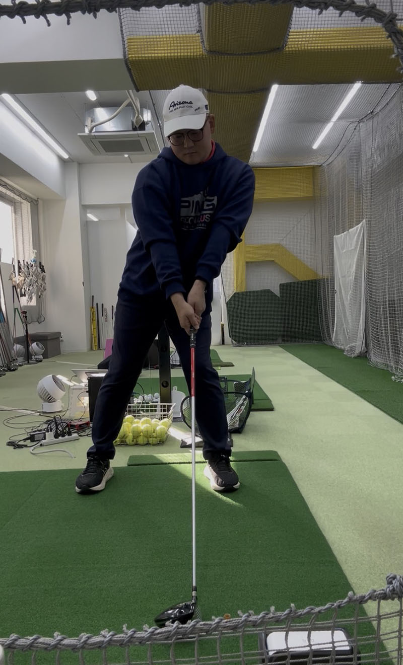 ドライバーの構え方！│池袋ゴルフアカデミー