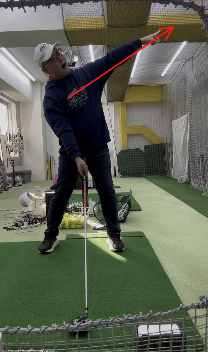 ドライバーの構え方！│池袋ゴルフアカデミー