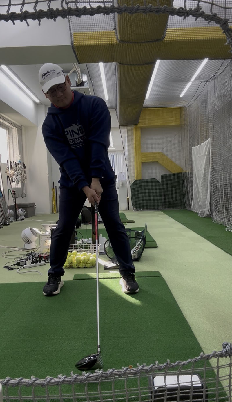 ドライバーの構え方！│池袋ゴルフアカデミー