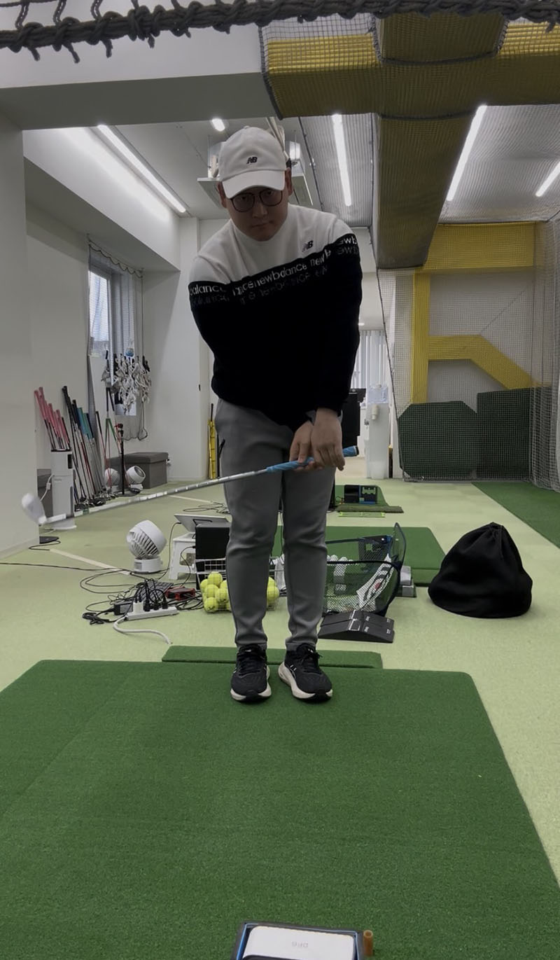 皆さんは道具にしっかり負荷を掛けれていますか？│池袋ゴルフアカデミー