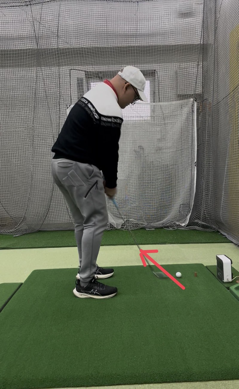 カット打ちが治らない!│池袋ゴルフアカデミー