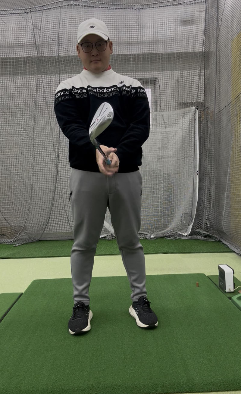 カット打ちが治らない!│池袋ゴルフアカデミー